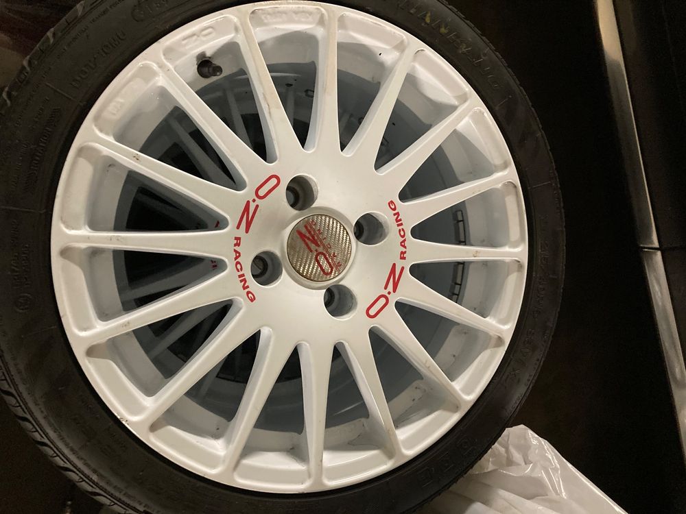 OZ Räder 7x16 Et 25 (215/40/16) (Defekt) in Uster für CHF 131 – nur ...