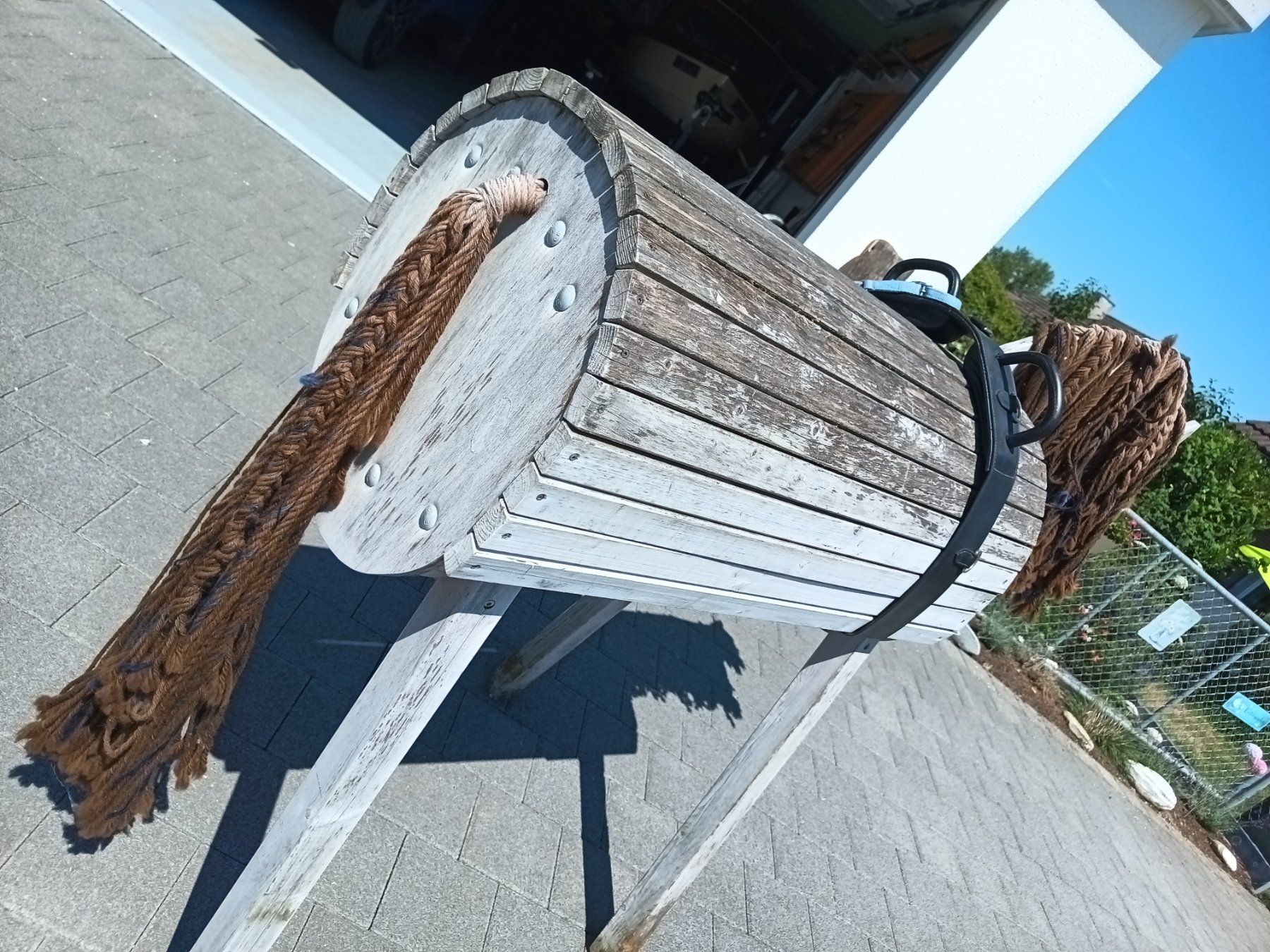 Giocattoli: Holzpferd mit Zubehör – Usato da Ossingen venduto da Swoody 5