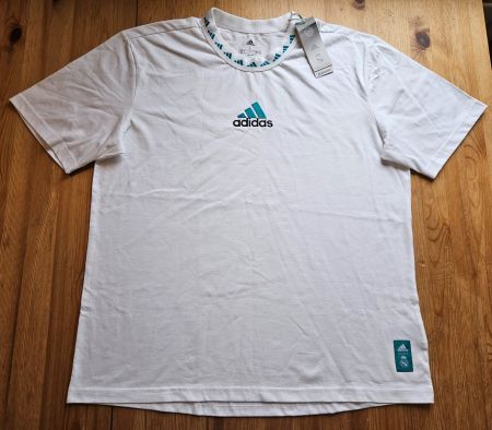 Real Madrid Icon Shirt NEU adidas Grösse L Spanien