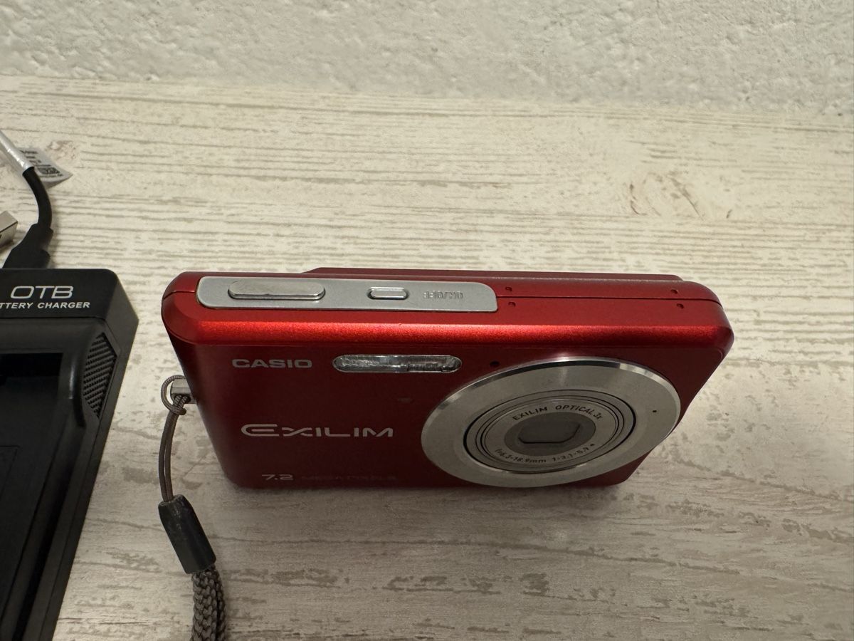 Casio Fotocamera: casio elixim ex-z77 Digitalkamera – Usato da Zunzgen venduto da milesdavis76 1
