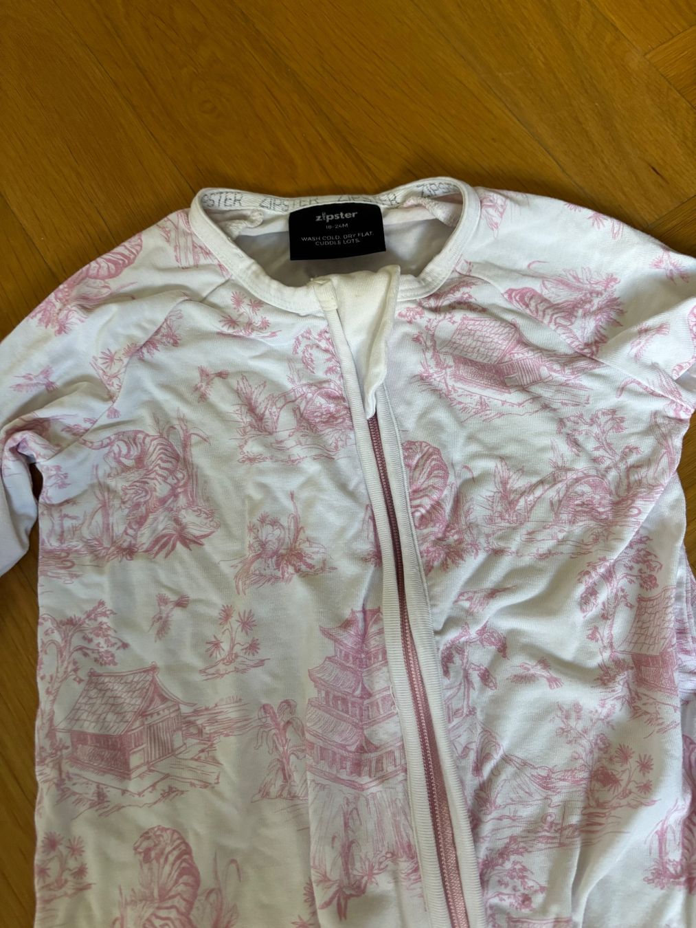 Pigiama & Simili: Super cute Zipster Pyjamas 18-24 months – Usato da Zürich venduto da nao_pjh8 2