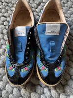 Gucci Baskets fleuries bleues, taille 35