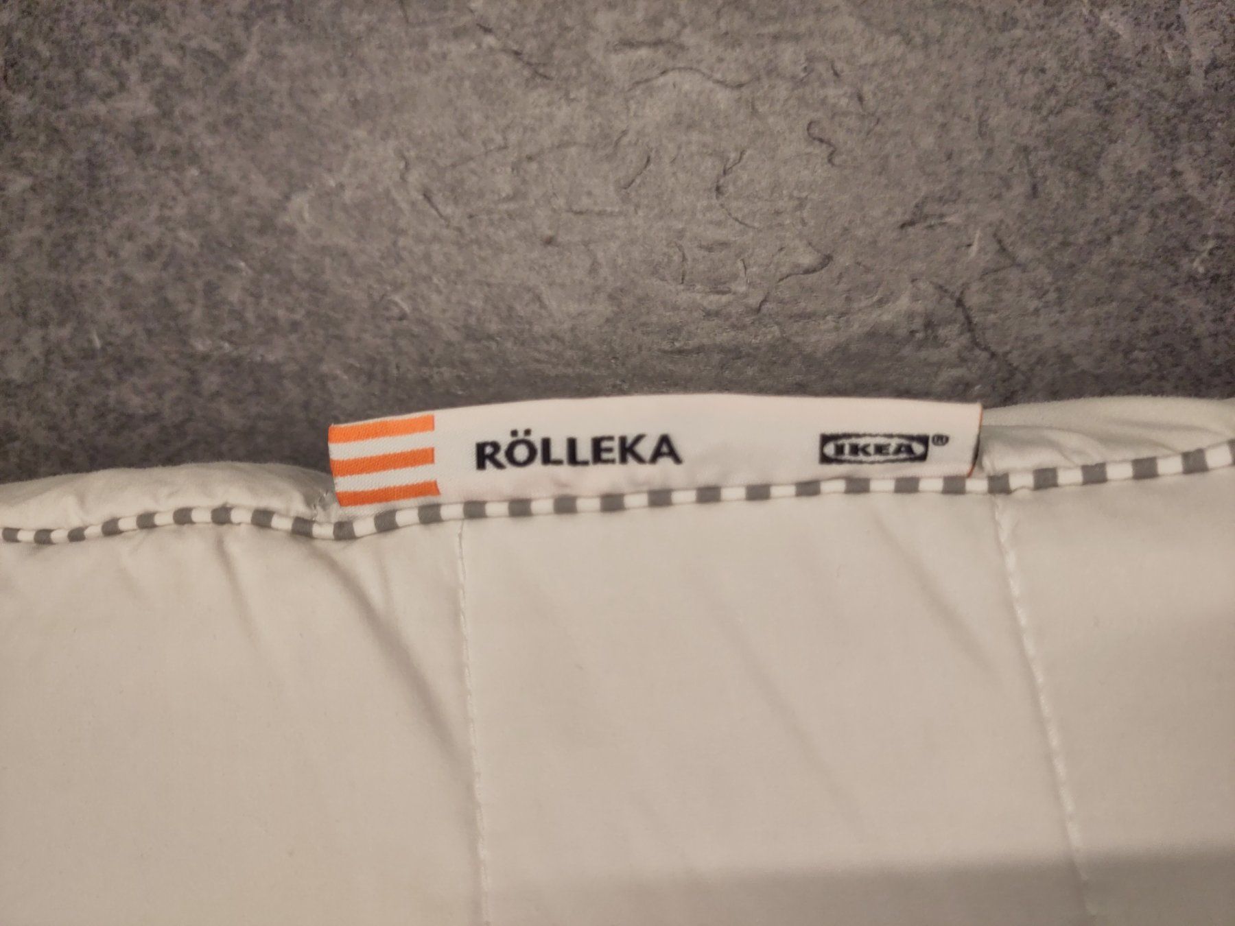 Ikea Kissen: IKEA RÖLLEKA Kopfkissen Memory Foam 33x50 cm – Gebraucht aus Horgen von rdegroot 1
