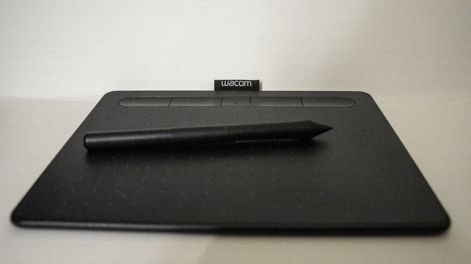 Wacom Tablet PC: Wacom Intuos S BT – Gebraucht aus Bern von  1