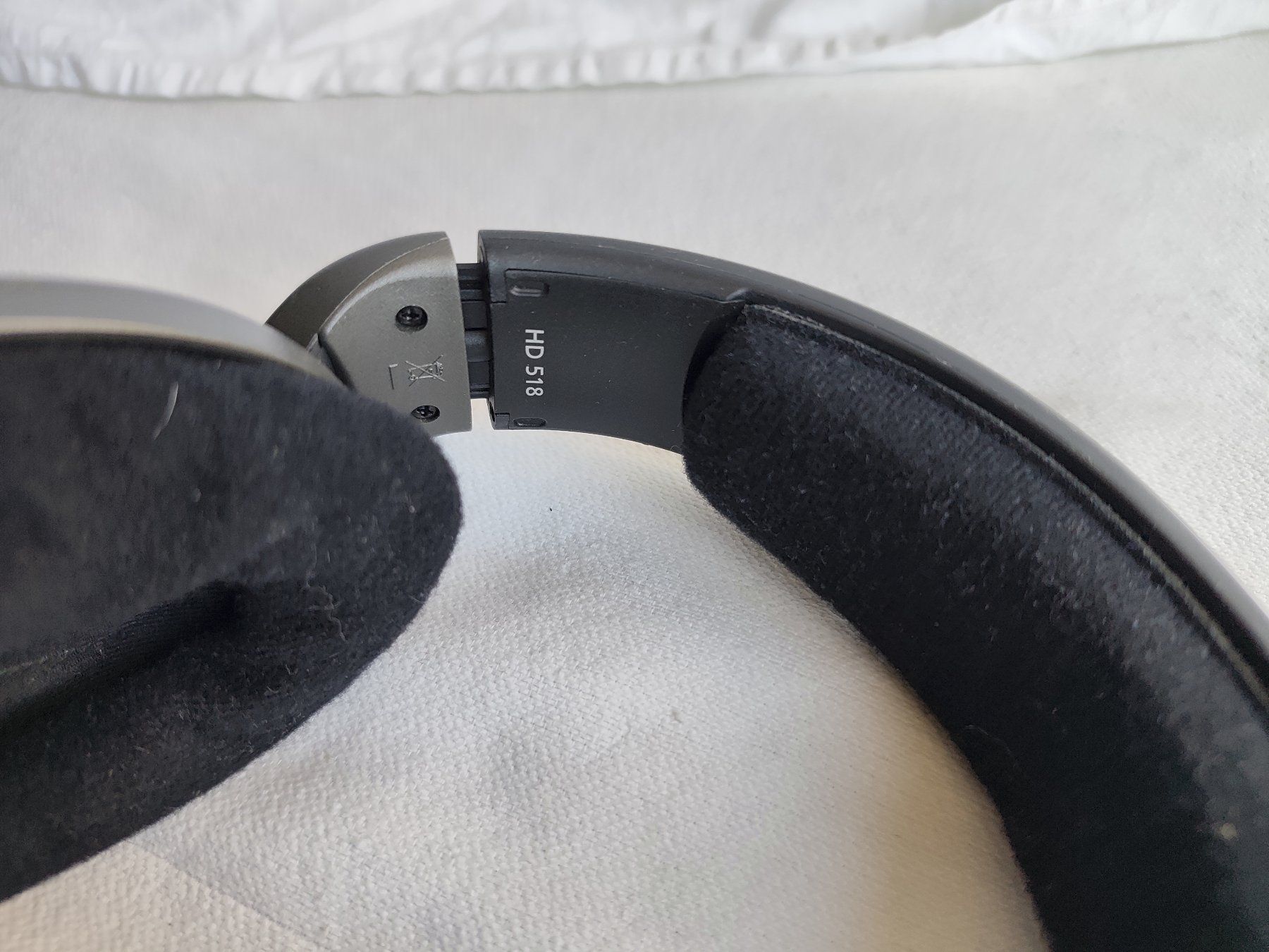 Sennheiser Kopfhörer: Sennheiser HD518 – Gebraucht aus Oberwil BL von suaku 2