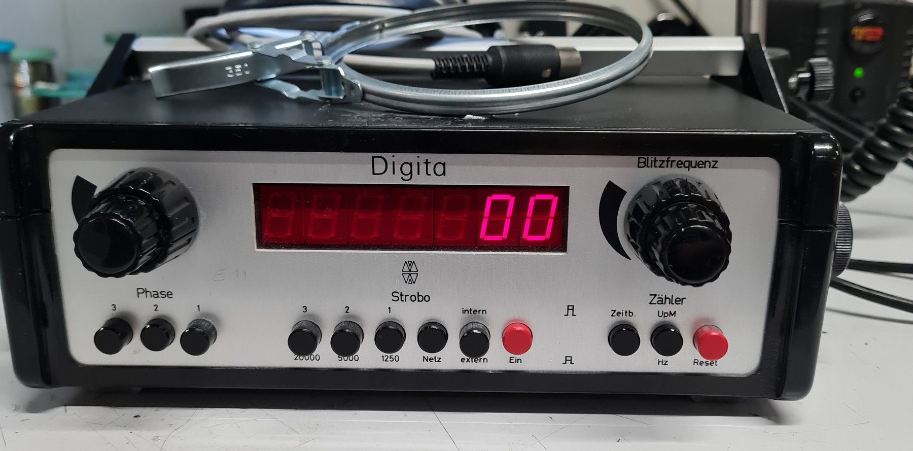 Tutti gli attrezzi: Stroboskop Vintage Gerät – Usato da Horw venduto da Arta20000 2