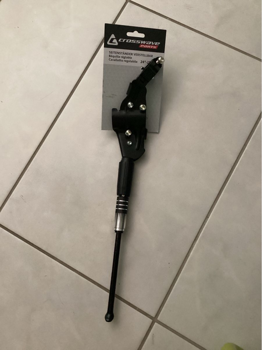 Crosswave Pezzi di ricambio: Crosswave Seitenstaender verstellbar 24"-29" neu – Nuovo e nell'imballaggio originale da Schlieren venduto da Giu32