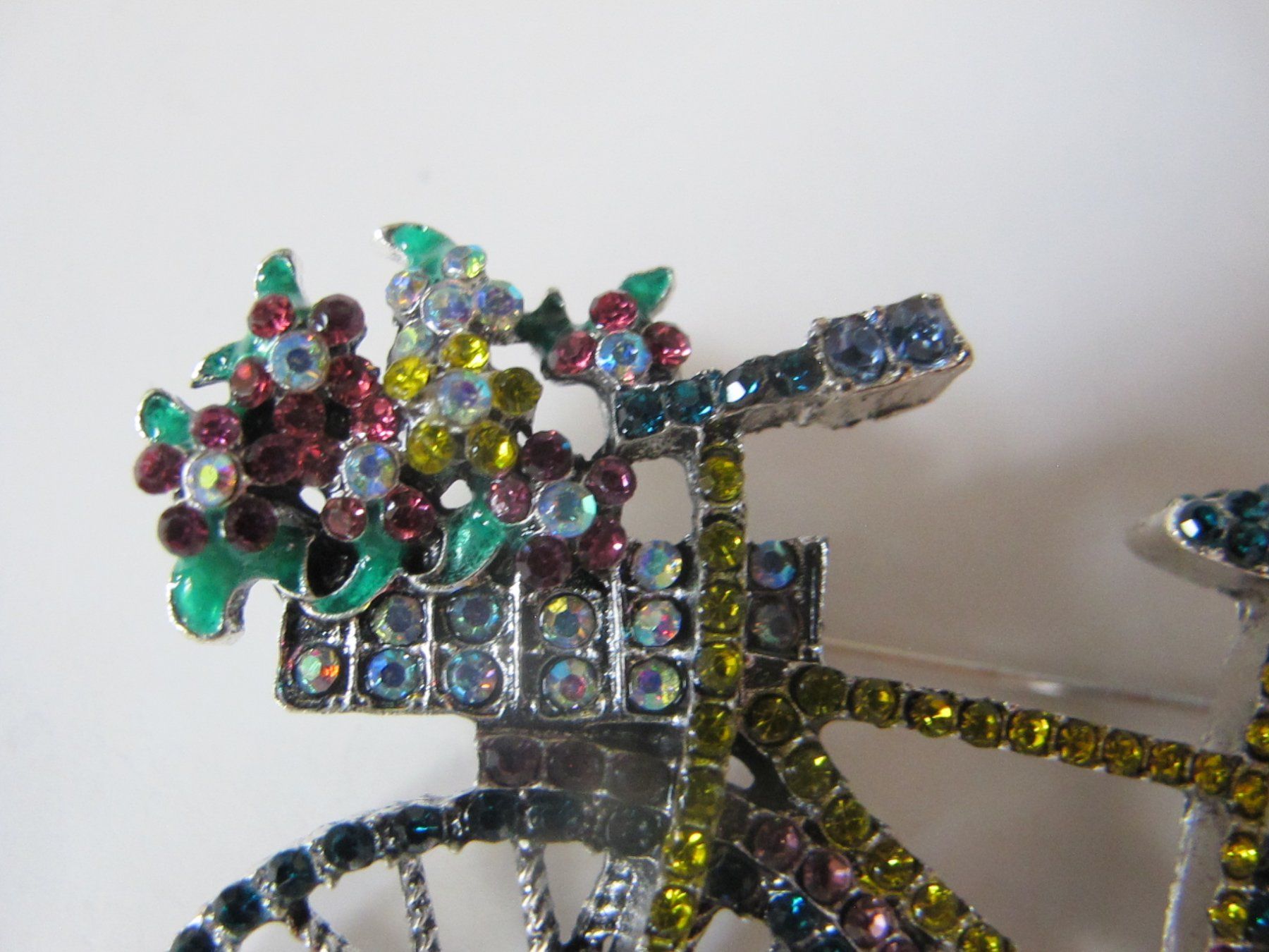 Spille & Fermagli: Bunte Brosche Fahrrad Strass – Nuovo (secondo la descrizione) da Löhningen venduto da Chimae67 3