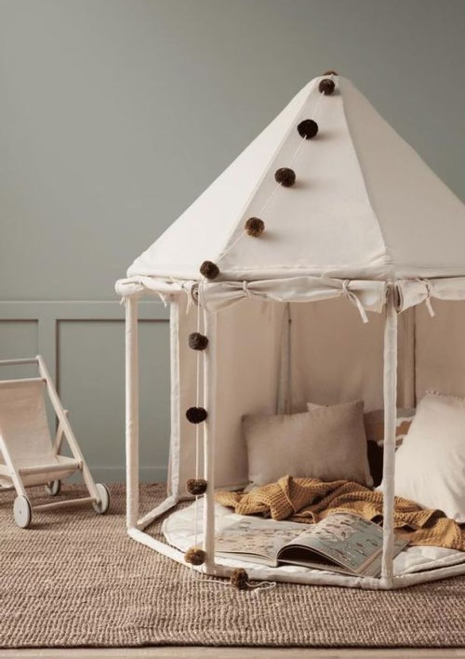 Sonstige Kinderbetten & -möbel: Gemütliches Kinderspielzelt  – Gebraucht aus Ebnat-Kappel von Sara.07
