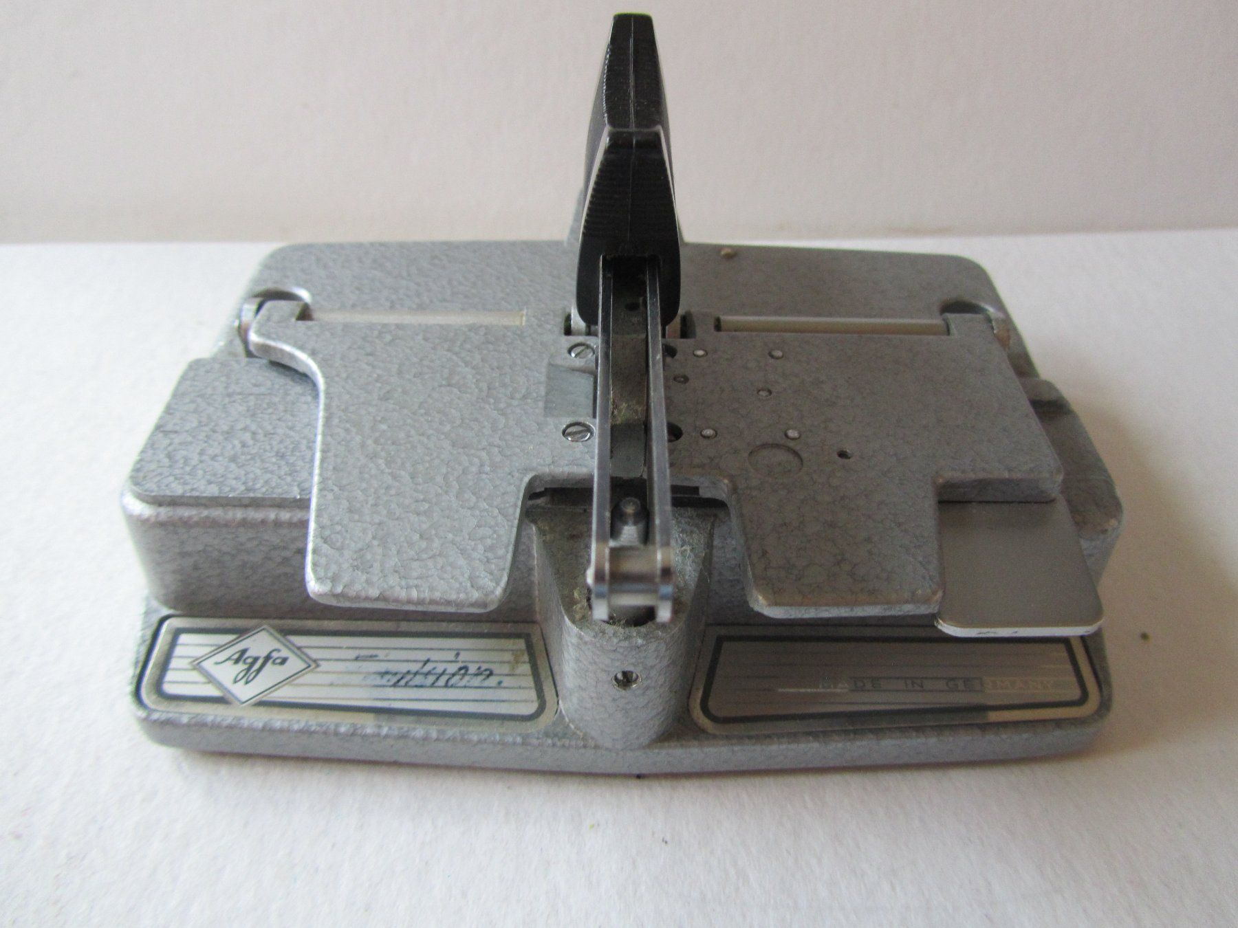 Agfa Fotocamera: Klebepresse 8mm Agfa 8mm mit OVP – Usato da Weiningen ZH venduto da dietsch57 5