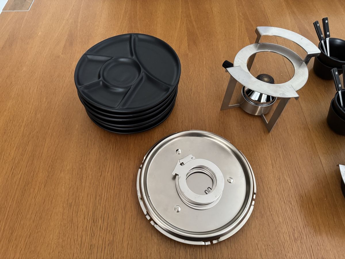 Küchengeräte: Fleischfondue Set 28-teilig  – Gebraucht aus Biberist von Irim 3