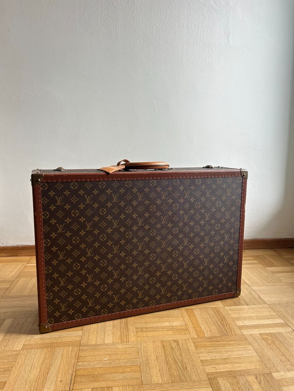 Valigie: Baule vintage Louis Vuitton – Usato da Lugano venduto da Ru_Le
