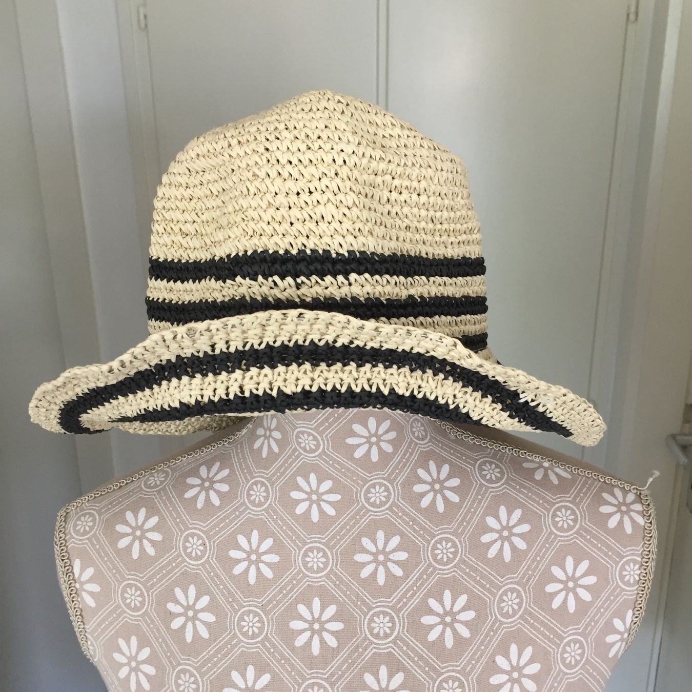 Ralph Lauren Copricapi, berretti & cappellini: Ralph Lauren - chapeau - Bob - – Usato da Sion venduto da accroshoes 2