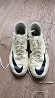 Nike Hallenschuhe Grösse 38.5