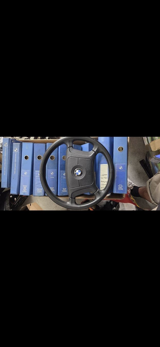 BMW Alle Autoersatzteile: Original BMW E36 Lenkrad – Gebraucht aus St. Gallen von justmeeee