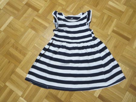 Mädchen Kleid /Gr. 96/104