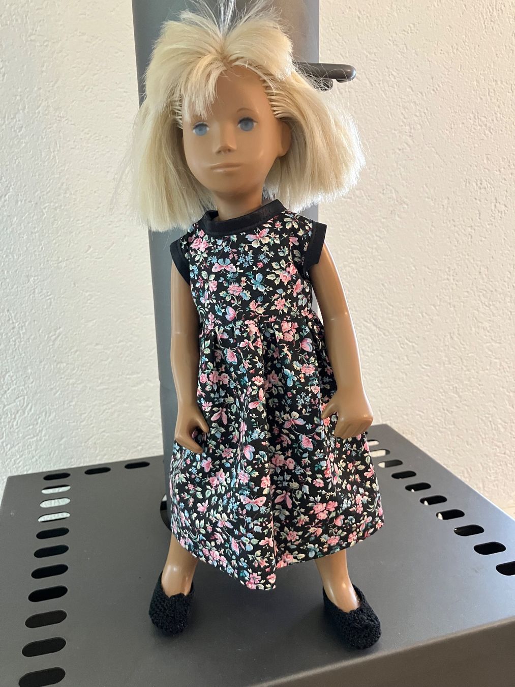 Bambole: Sasha Puppenkleid – Nuovo (secondo la descrizione) da Arch venduto da Hexenbesen17 1