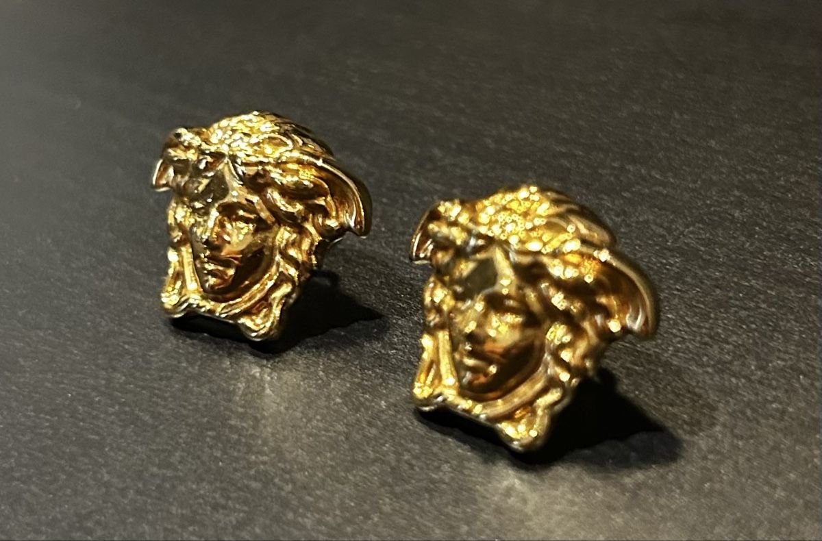 Versace Ohrringe & -stecker: Versace Medusa Ohrringe  – Gebraucht aus Ebmatingen von Christopher123 2