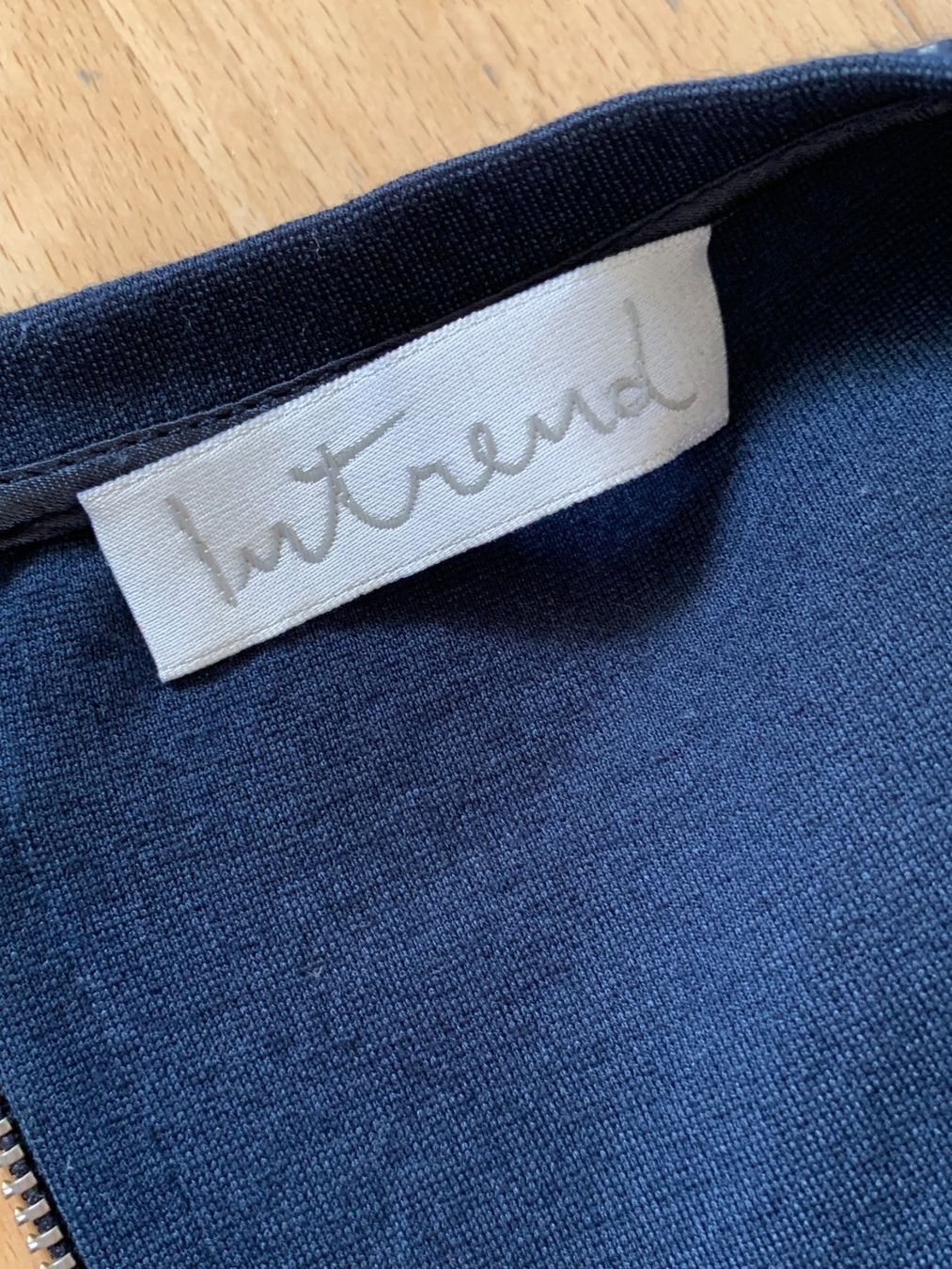 Vestiti: Intrend Damen Kleid, Gr. 38, Dunkelblau – Usato da Worb venduto da farben20zauber 6