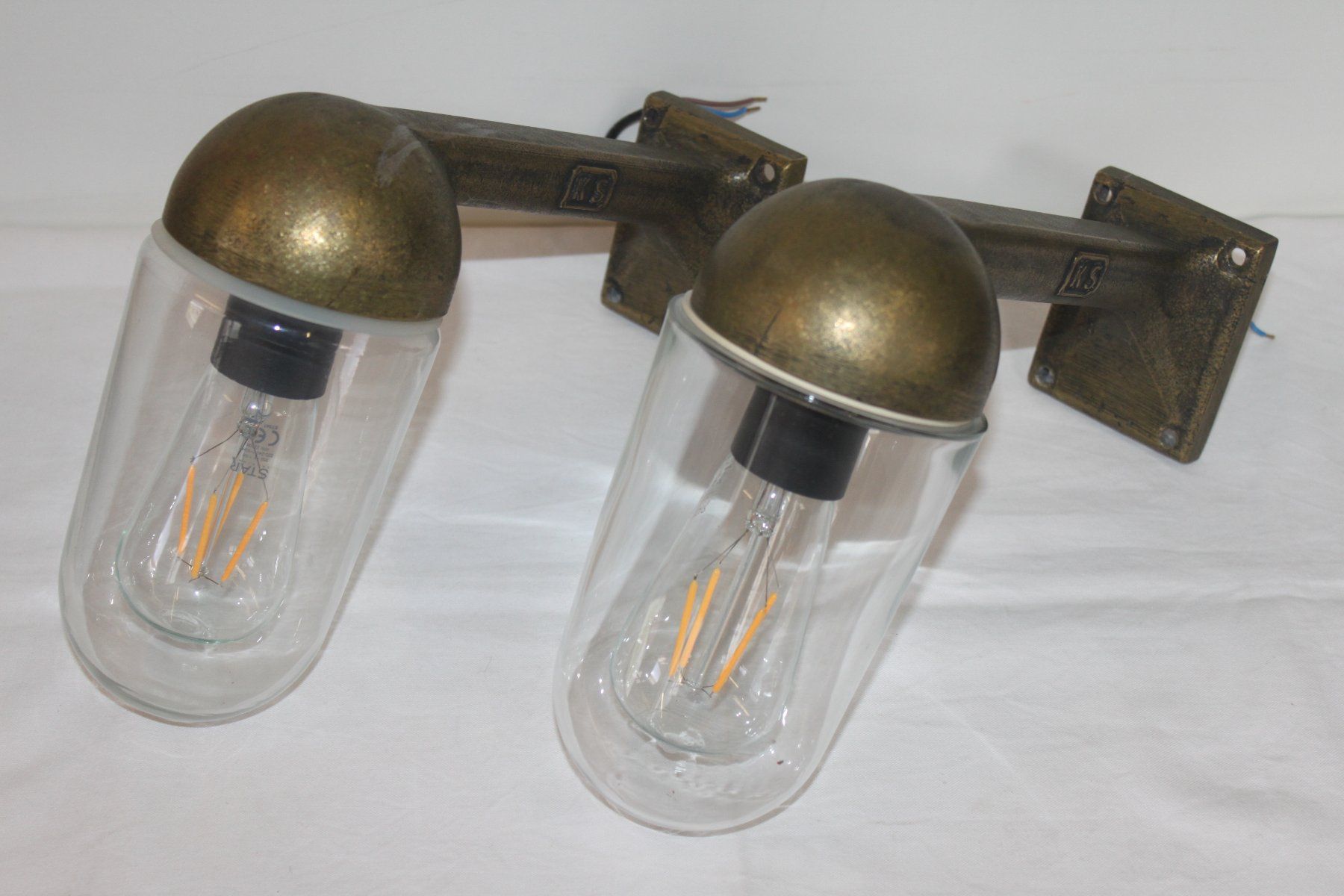 Lampade: 1 Paar KS Messing Wandleuchten – Usato da Glarus venduto da Toni-Glarus 1