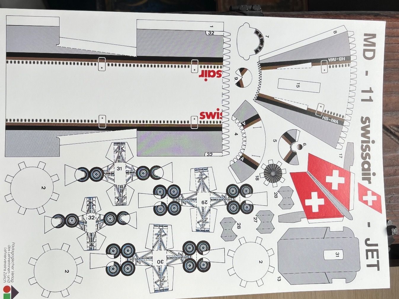 Kit di modellismo & Modellini statici: Modellbogen MD Swissair Jet – Usato da Rüti ZH venduto da Meke 2