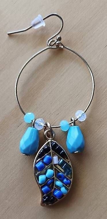 Orecchini pendenti & Orecchini a lobo: Boucles d'oreilles feuilles bleues – Usato da Lausanne venduto da Sch_1000 2