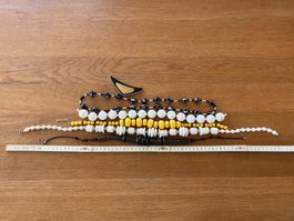 Modeschmuck schwarz, weiss, gelb mit Brosche