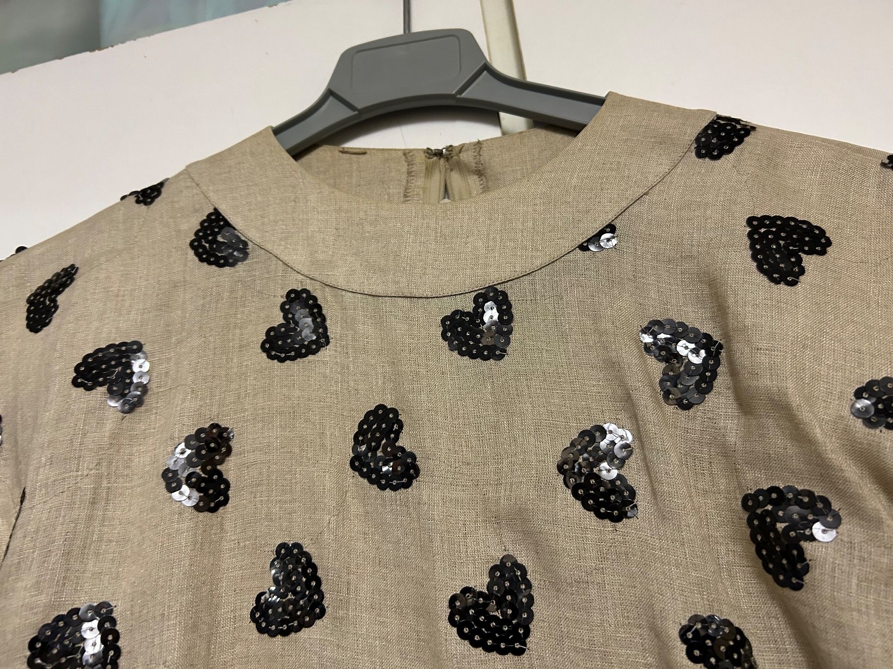 Vestiti: Leinenkleid mit Pailletten – Usato da Zumikon venduto da Uranus88 6