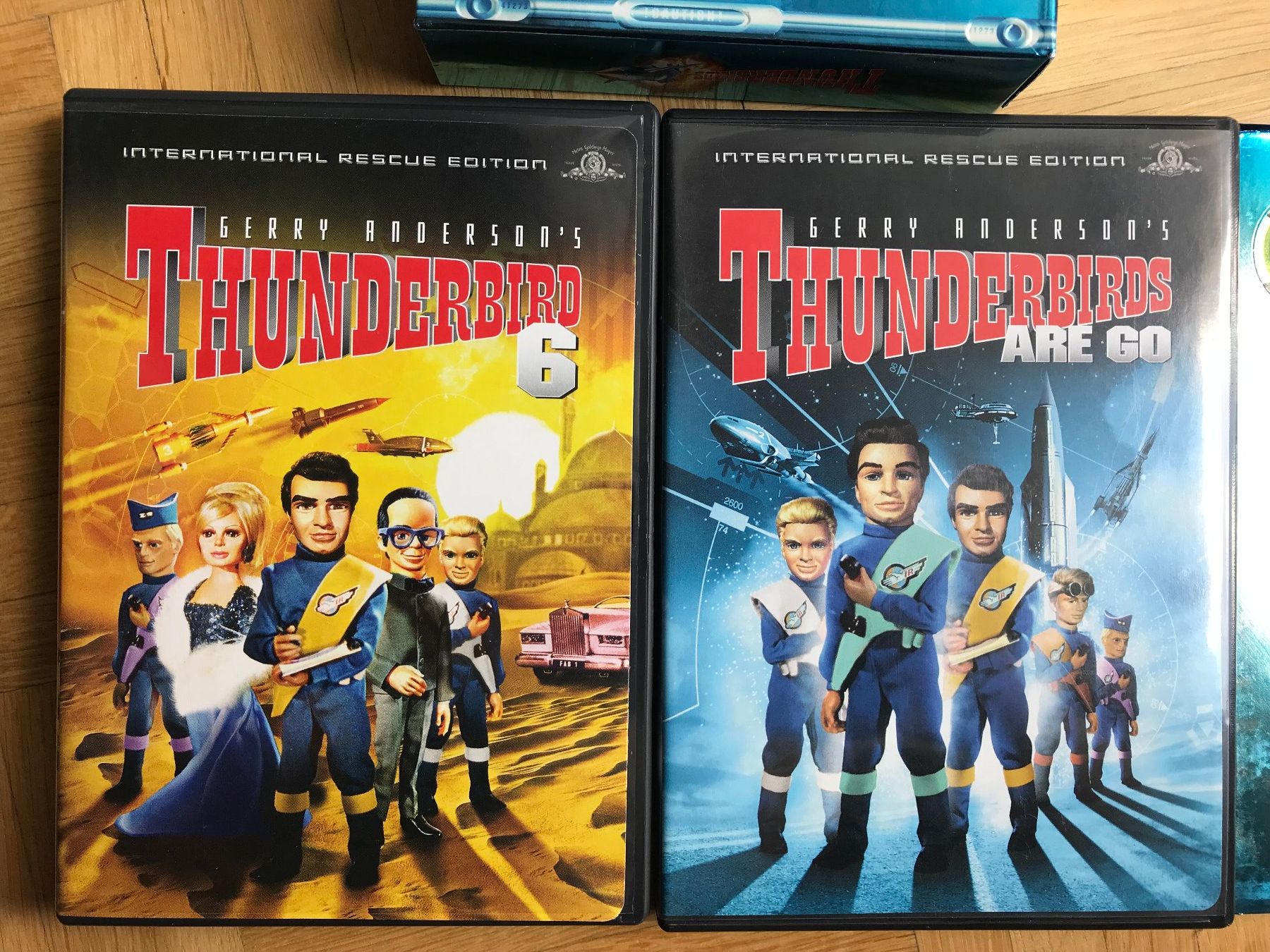 Tutti i DVDs: Thunderbirds - International Rescue Edition Gift Set - DVD – Usato da Zürich venduto da Malcom 1