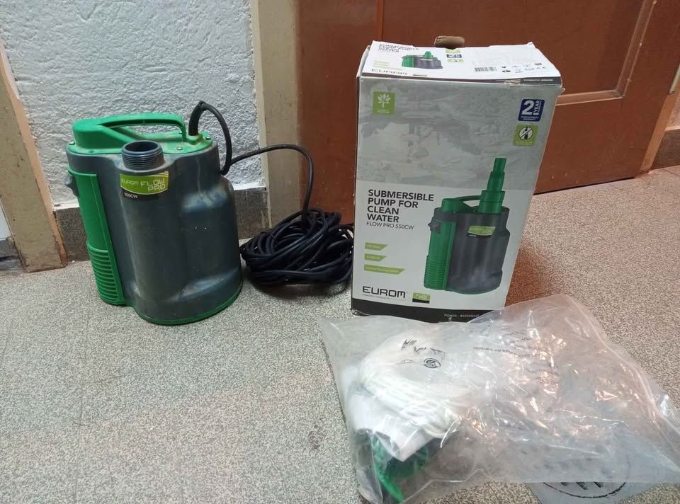 Pompe & Parti di ricambio: Tauchdruckpumpe Flow Pro 550 – Usato da Bienne venduto da Daniel_Schader