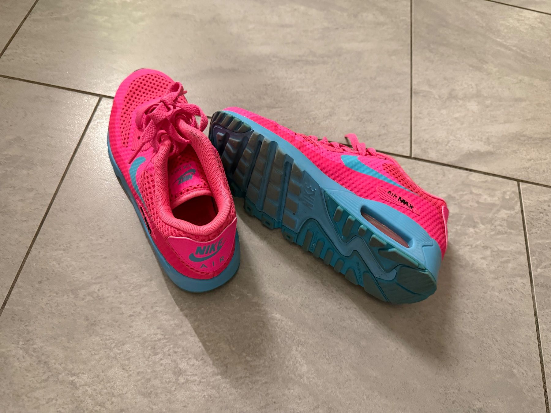 Nike Scarpe da donna: Sneaker - Grösse 36.5 - Nike Air Max – Usato da Bülach venduto da Loredana13 3