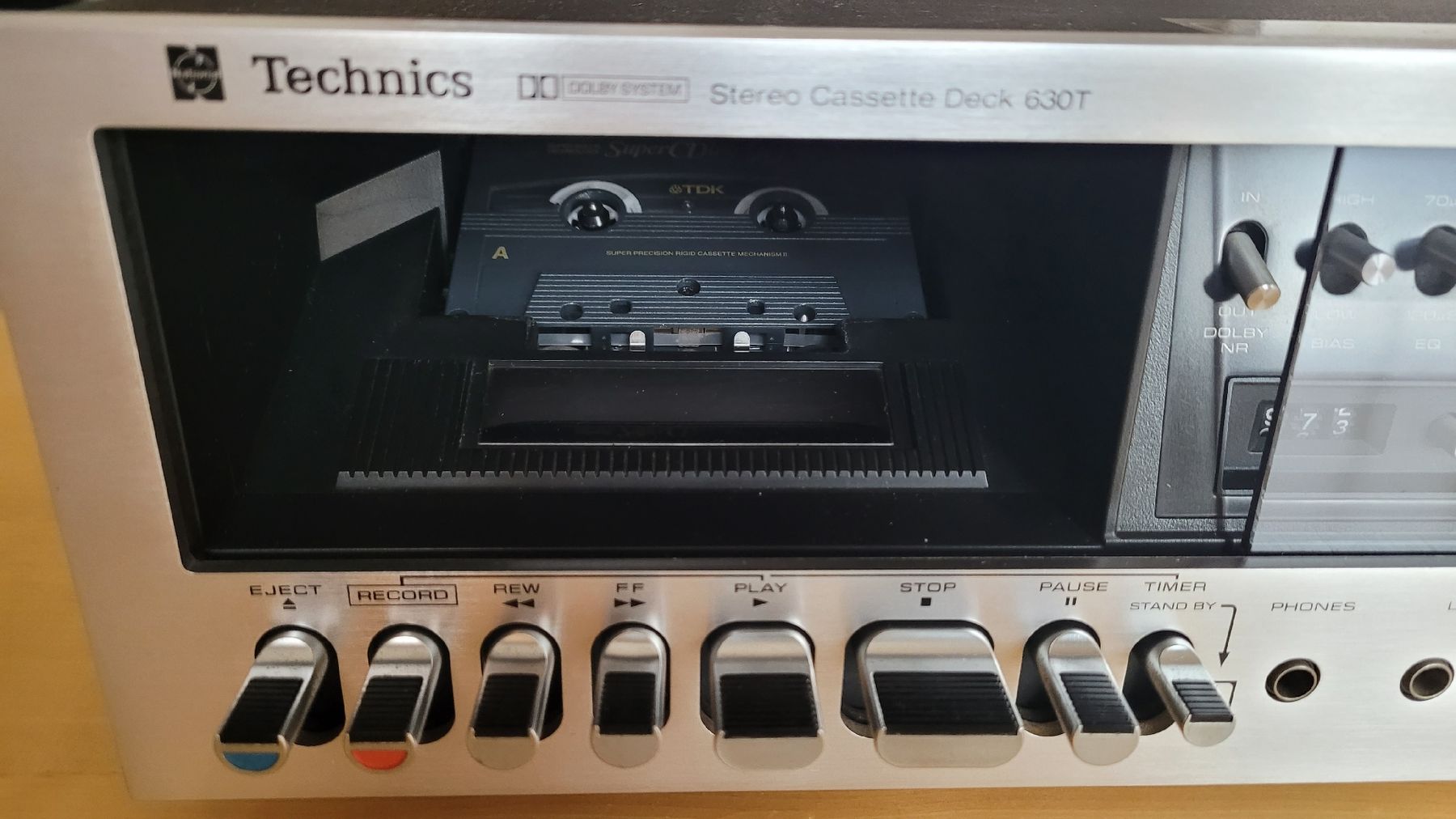 Technics Aufnahmegeräte: Technics RS-630TUS Kassettendeck – Gebraucht aus Kirchdorf BE von Duschlampe 2