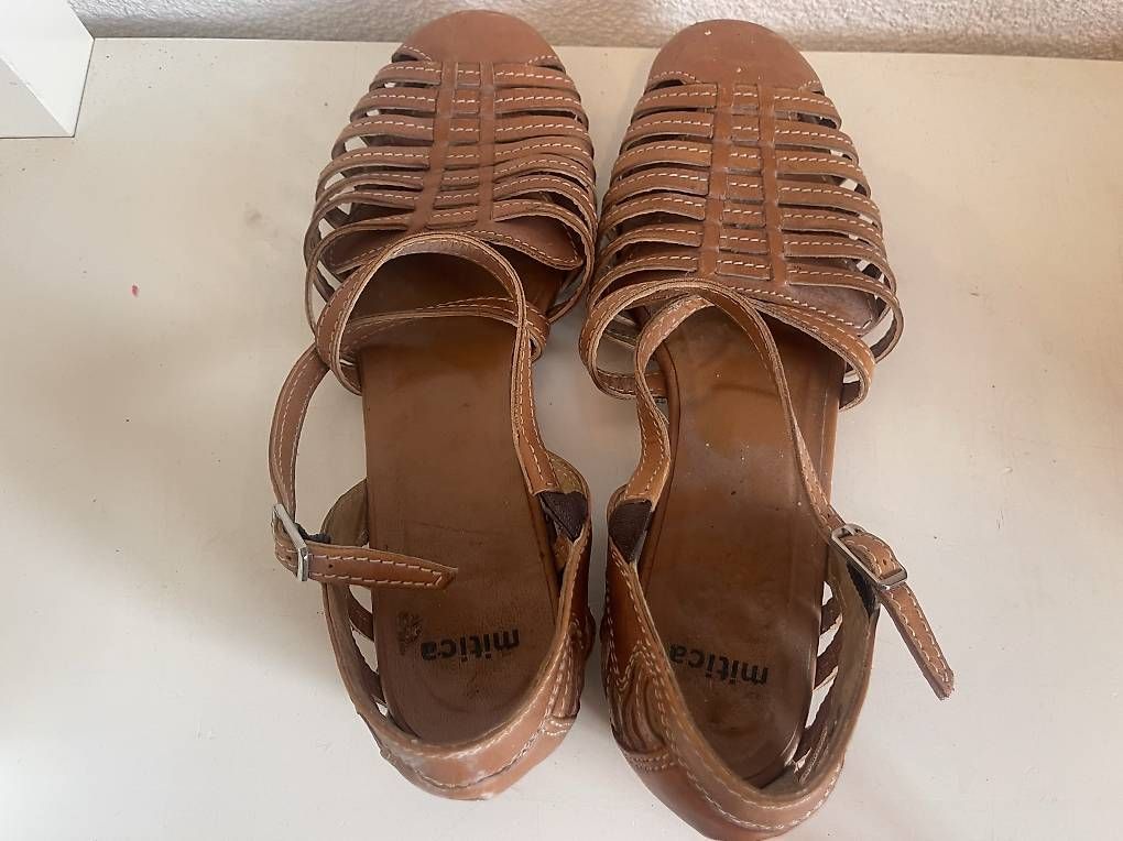 Damenschuhe: Schöne Damenschuhe Größe 38 – Gebraucht aus Lütisburg Station von ilo_w8vk 3