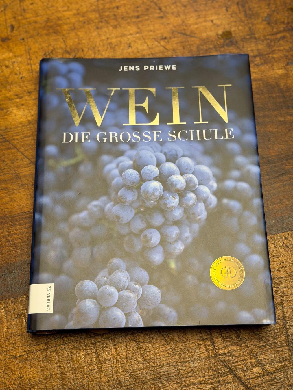 Libri: Wein - Die grosse Schule von Jens Priewe – Usato da Hausen AG venduto da eri_6ndx