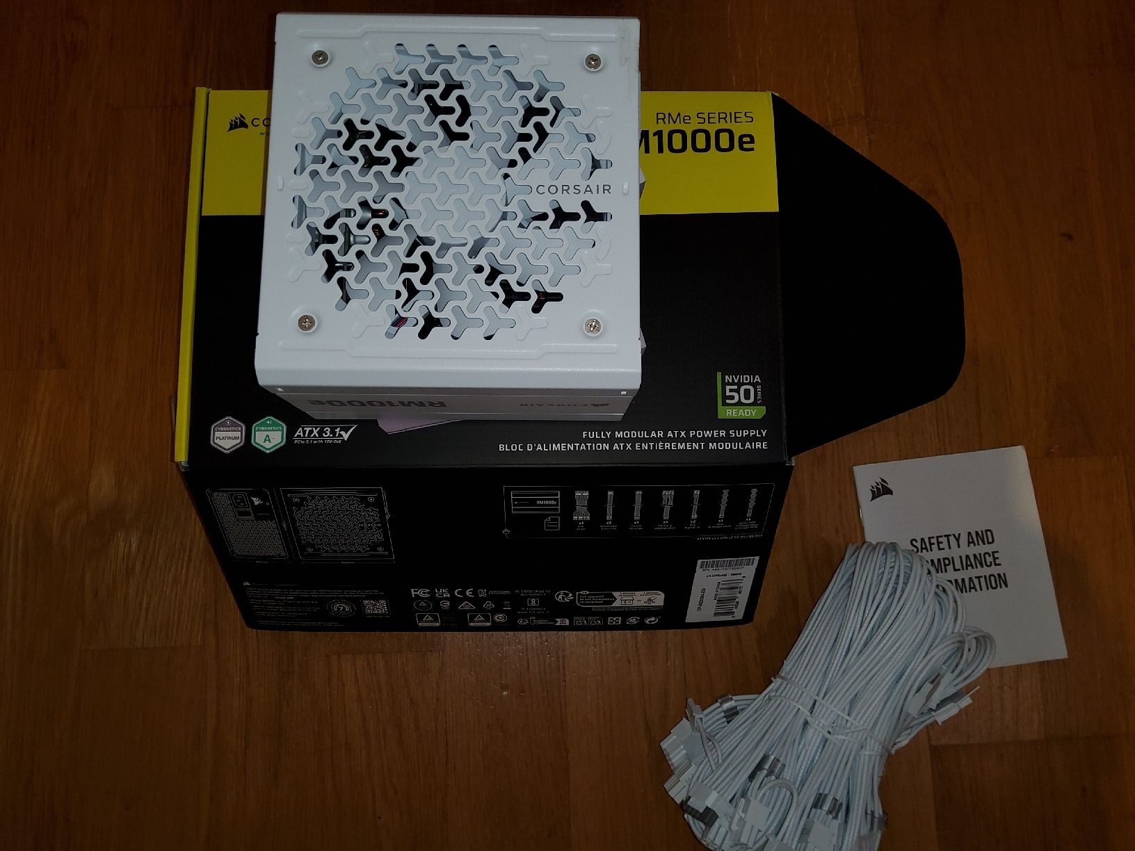 Corsair Componenti elettronici: Alimentation PC Corsair Rm1000e 80 plus gold – Nuovo (secondo la descrizione) da Rennaz venduto da Baaron84 8