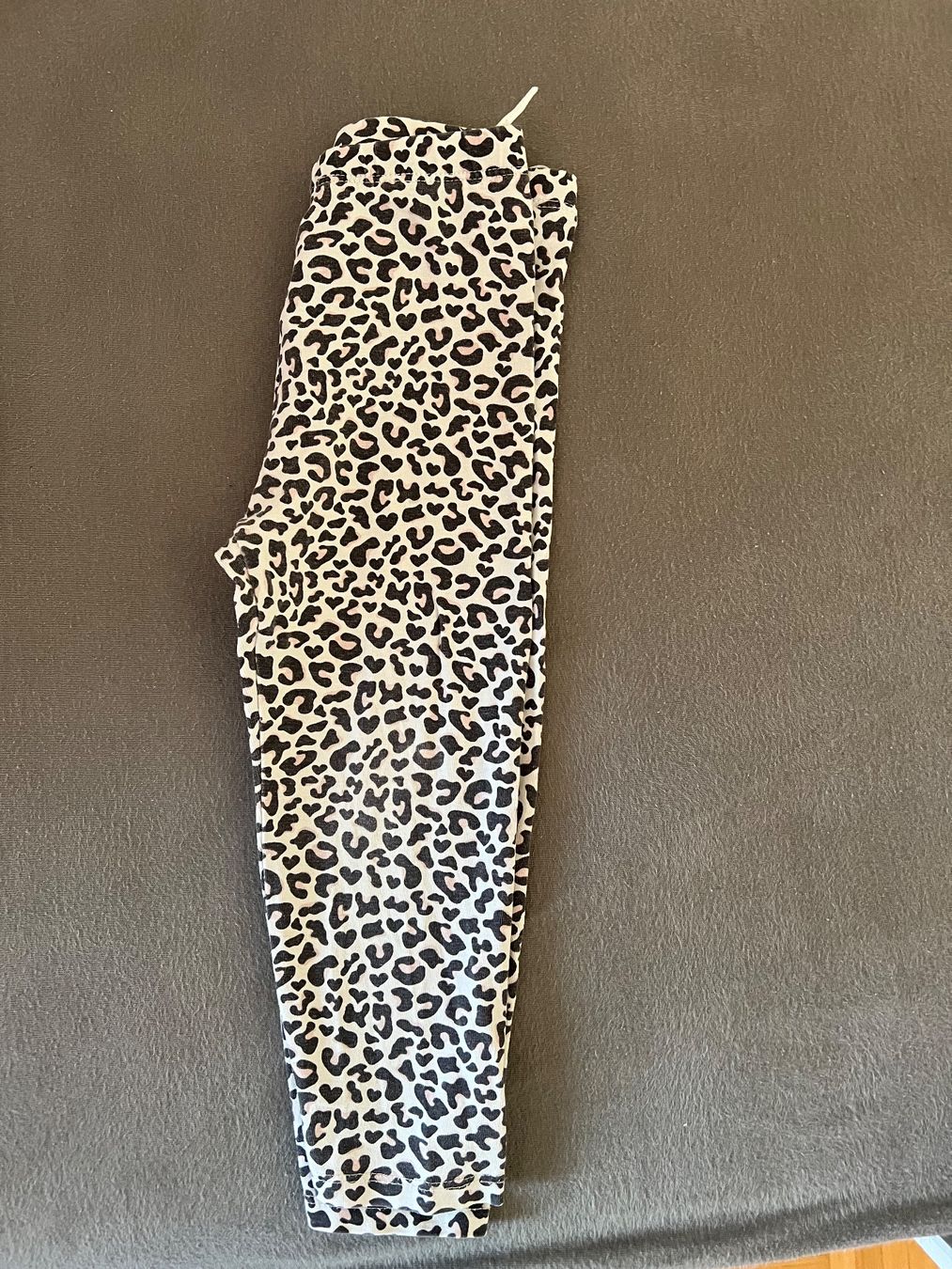 Strumpfhosen & Leggings: Leopard Leggins – Gebraucht aus Thalwil von lom_858j