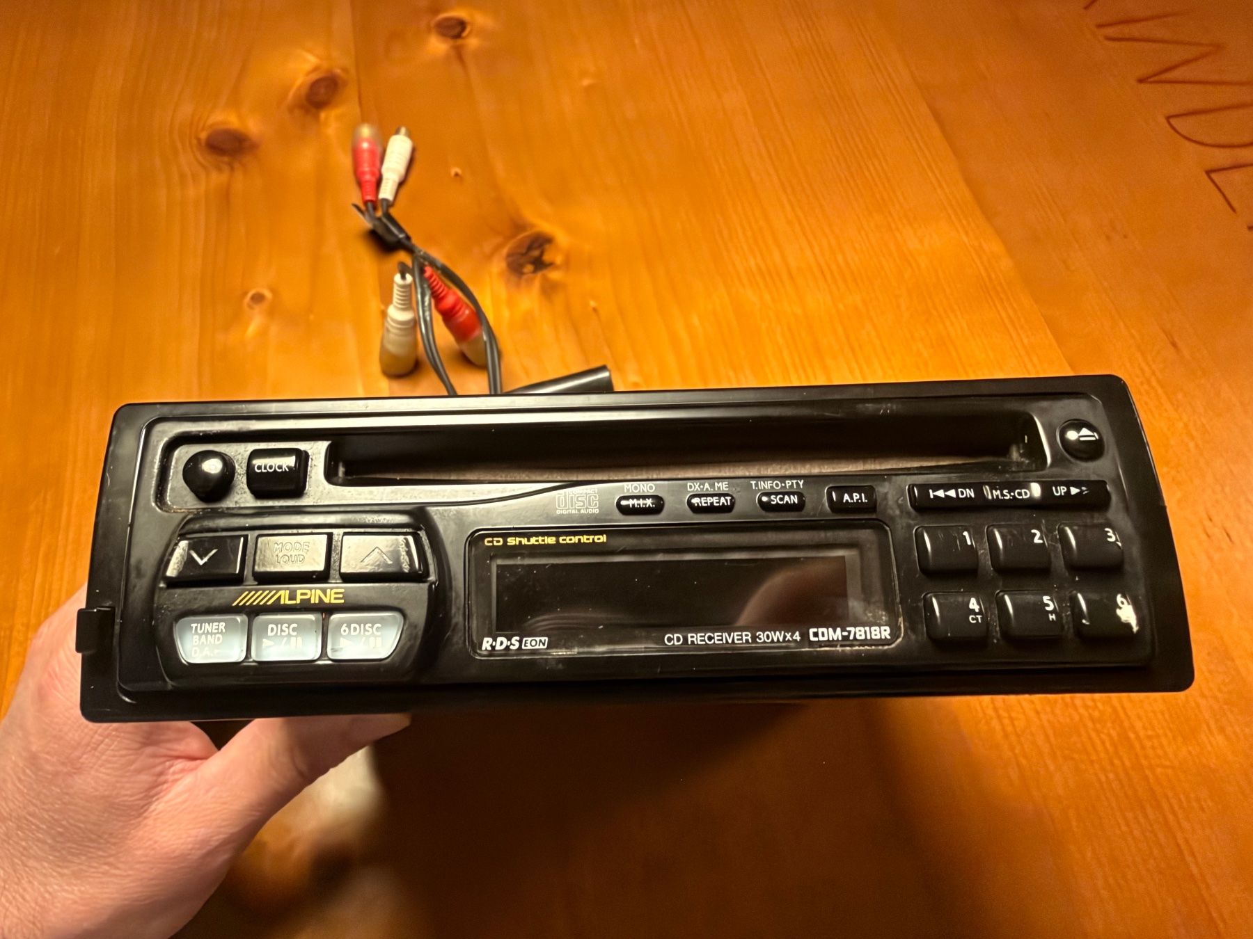 Alpine Radio: Autoradio Alpine CDM-7818R – Difettoso da Herzogenbuchsee venduto da ben_89lv