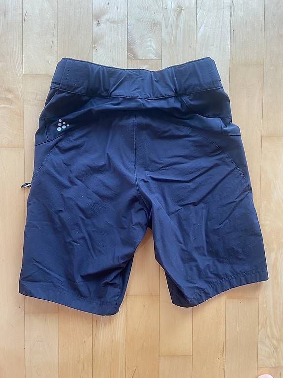 Pantaloni: Trekking Shorts Craft XS – Usato da Mollis venduto da sch_7b5z 3