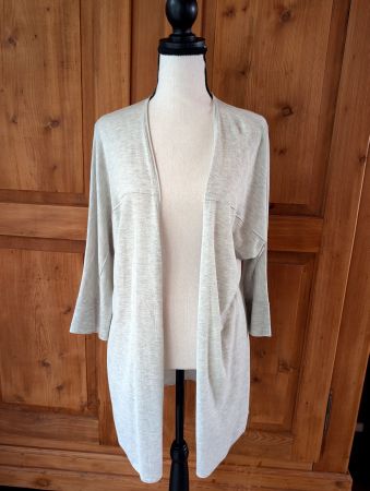 Leichte Sommer Strickjacke