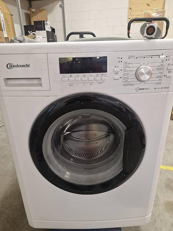 Lavatrici: Waschmaschine Bauknecht – Usato da Solothurn venduto da regu90