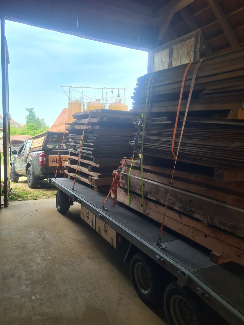 Articoli in legno: Altholz Ausverkauf bis 50% – Usato da Lenk im Simmental venduto da Althoelzig 1