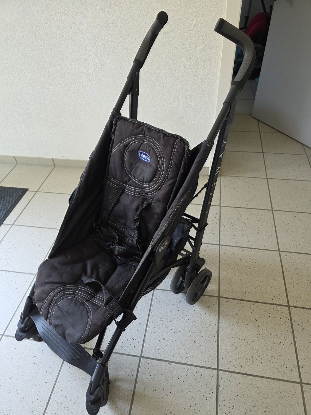 Chicco Carrozzine: Pousette canne Chicco Liteway – Usato da Cudrefin venduto da Jamy201289