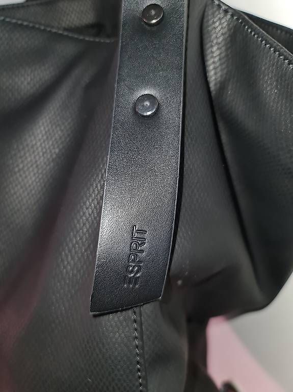Taschen für Damen: Tasche Esprit mit Portmanie NEU – Neu und originalverpackt aus Zuchwil von Lea007 1