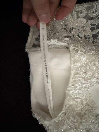 Brautkleid Spitze verziert Grösse US10 neuwertig