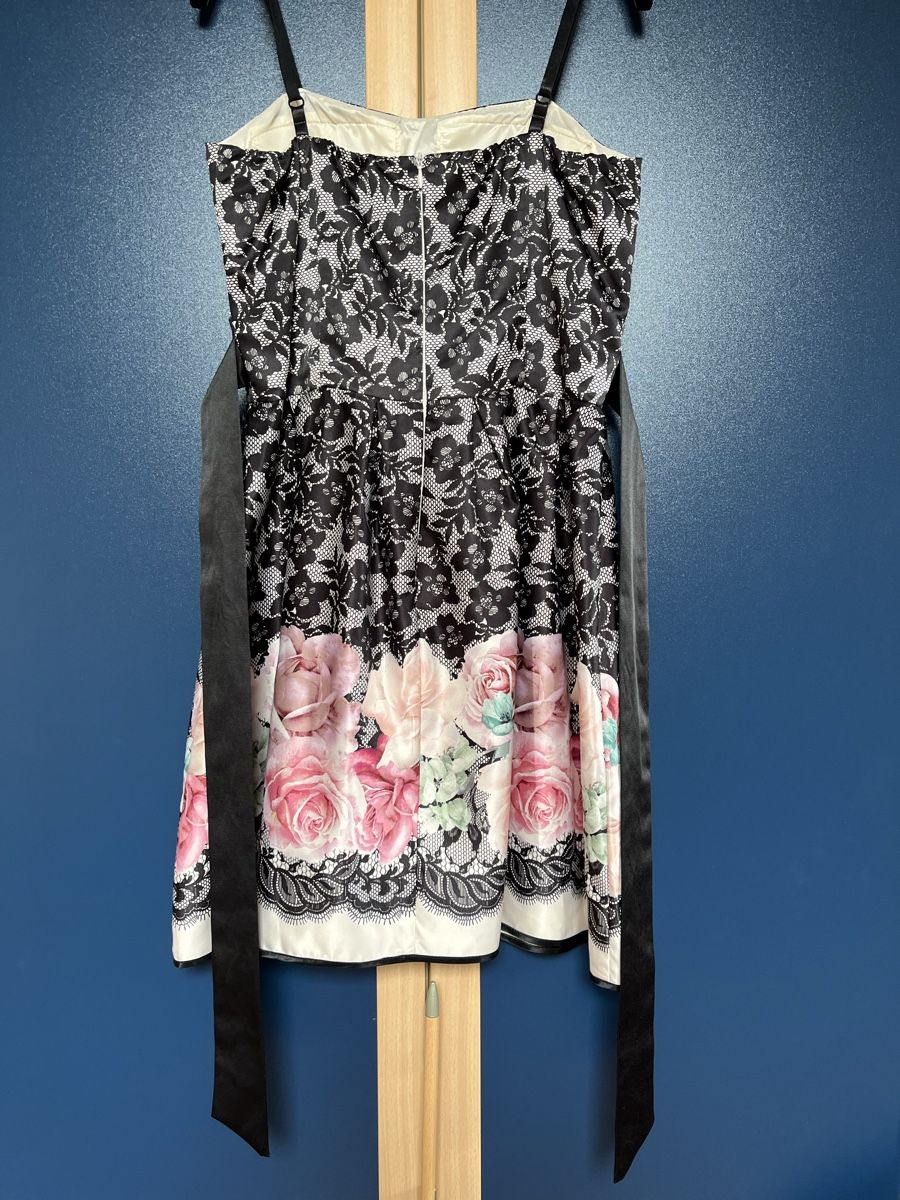 Vestiti: Kleid – Nuovo (secondo la descrizione) da Oberbüren venduto da len_5q92 1