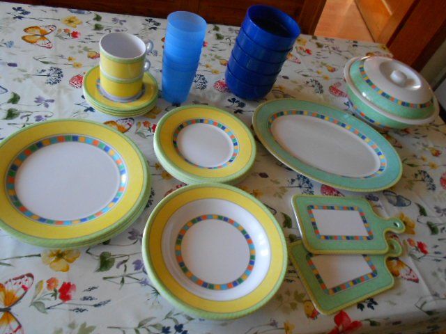 Set di piatti: Camping-Geschirr Melamin – Usato da Flühli LU venduto da primula-47 9