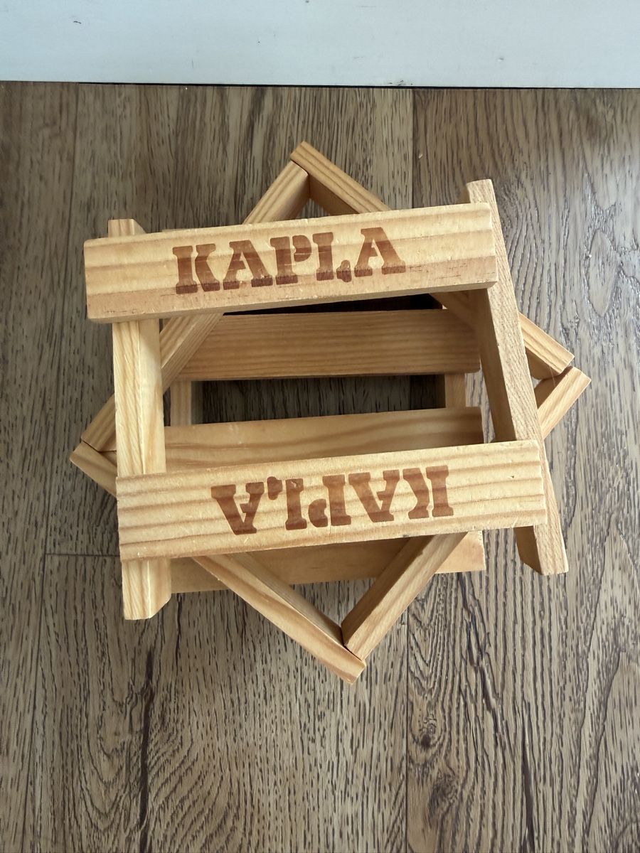 Kapla Jouets: Original KAPLA Bausteine 120 Stück – Neuf (Voir description) à Zofingen par Annika.15 2