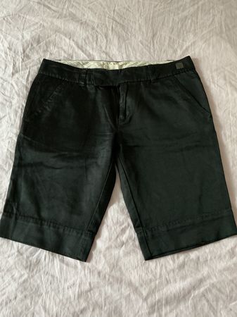Damen Shorts DIESEL schwarz Grösse 29 neuwertig