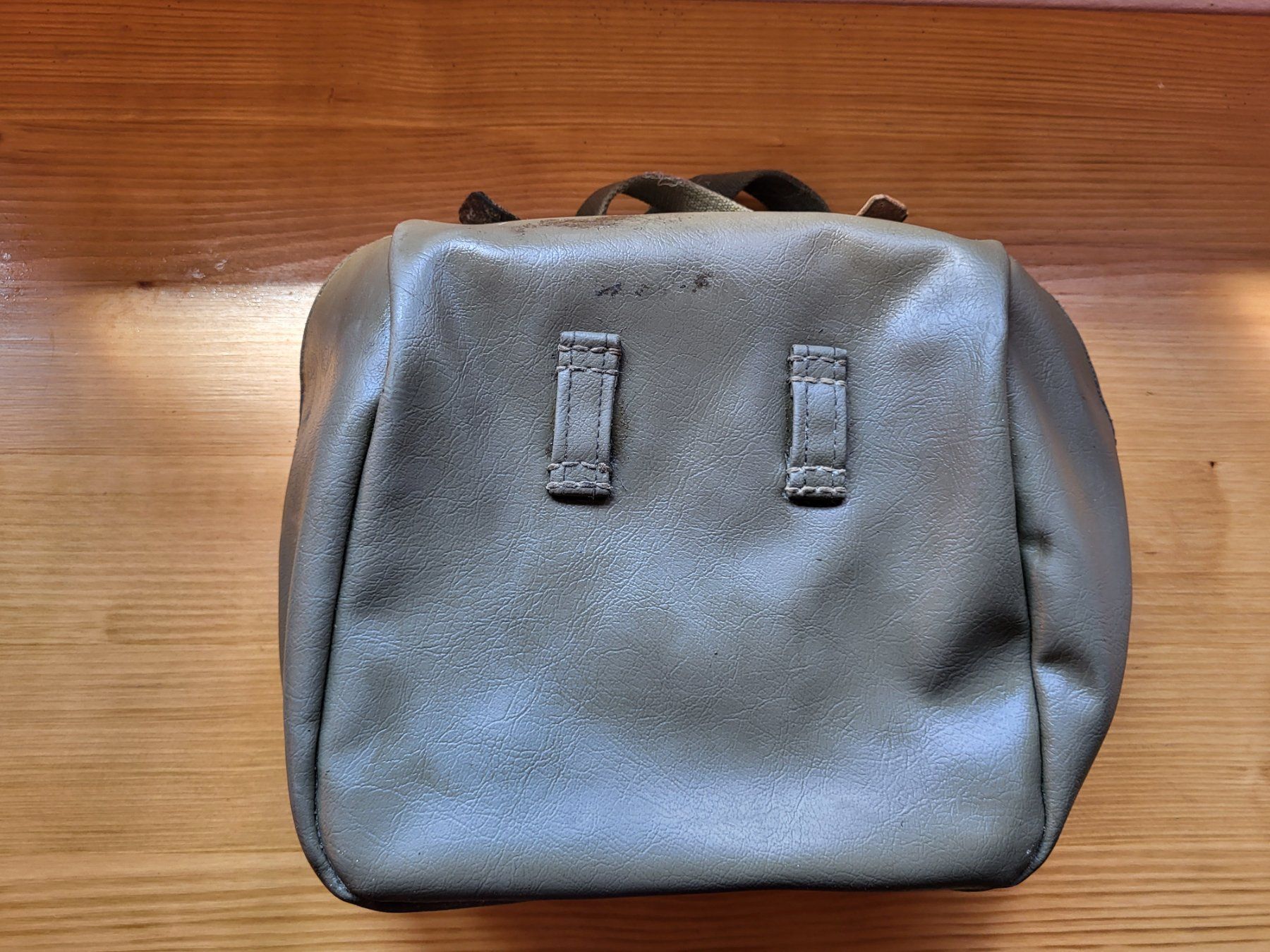 Schweizer Armee Borse: Schweizer Armee Ledertasche – Usato da Egliswil venduto da rom_gd6f
