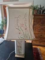 Einzigartige handbemalte Designer-Tischlampe Blumen Motiv